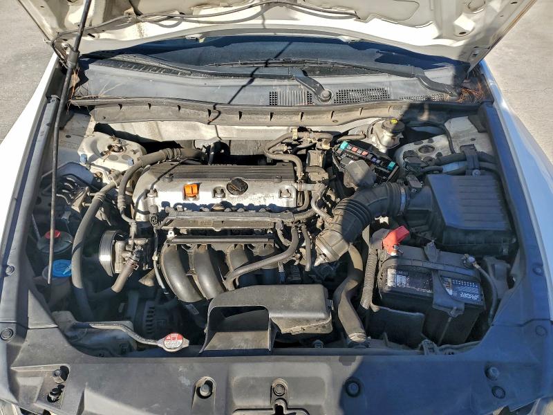Photo 11 from auction – 2012 HONDA ACCORD with VIN 1HGCP2F64CA174427