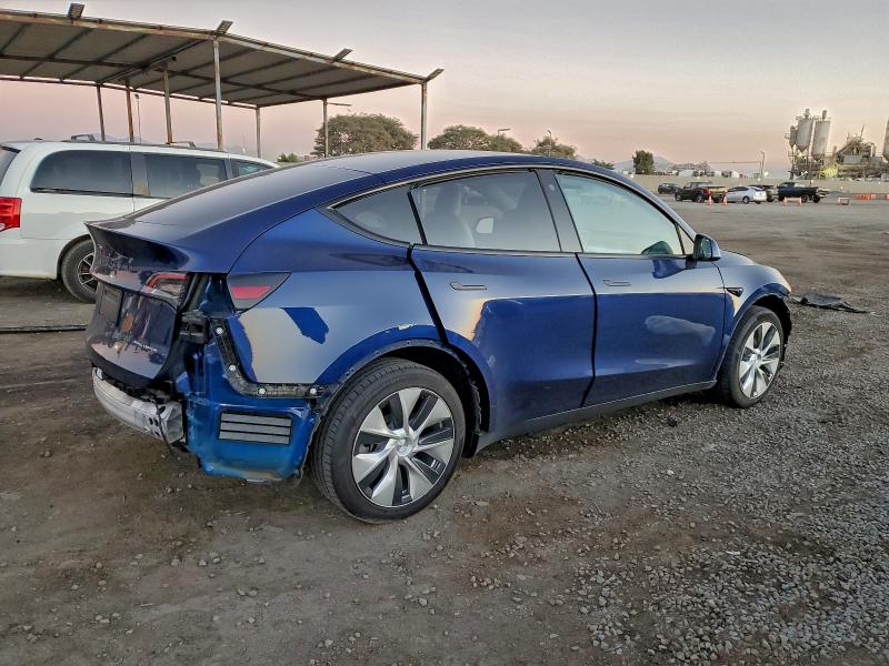 Photo 3 from auction – 2022 TESLA MODEL Y with VIN 7SAYGAEE7NF507174