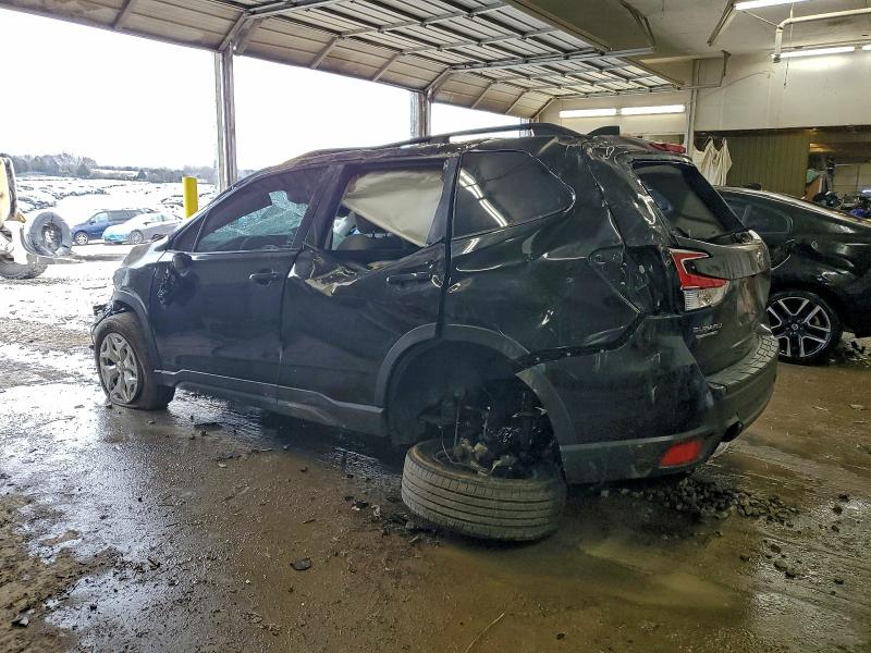 Photo 2 from auction – 2019 SUBARU FORESTER with VIN JF2SKACC7KH551837