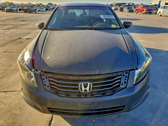 Photo 5 from auction – 2010 HONDA ACCORD LX with VIN 1HGCP2F32AA028059