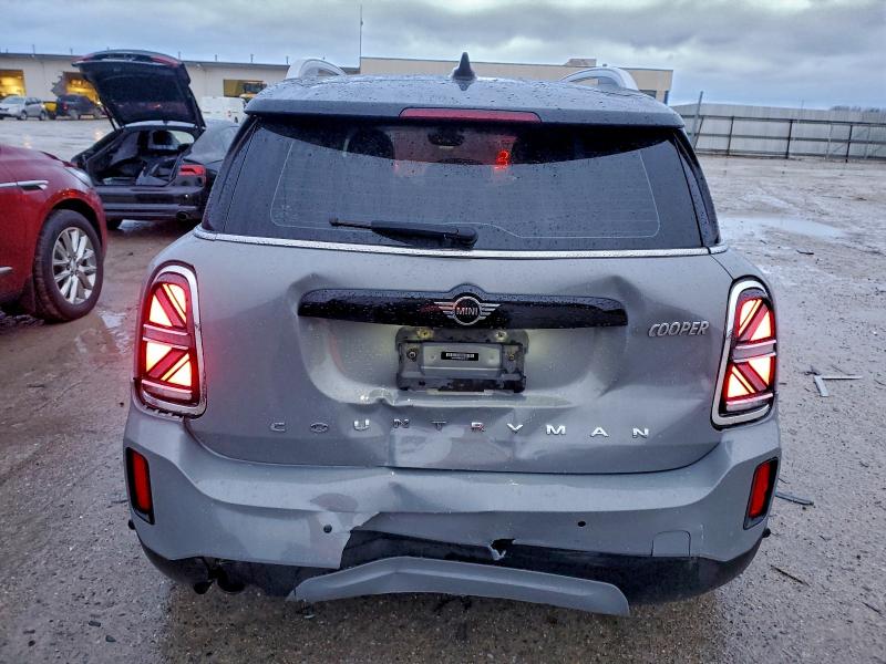 Photo 6 from auction – 2021 MINI COOPER COU with VIN WMZ43BR09M3M77201