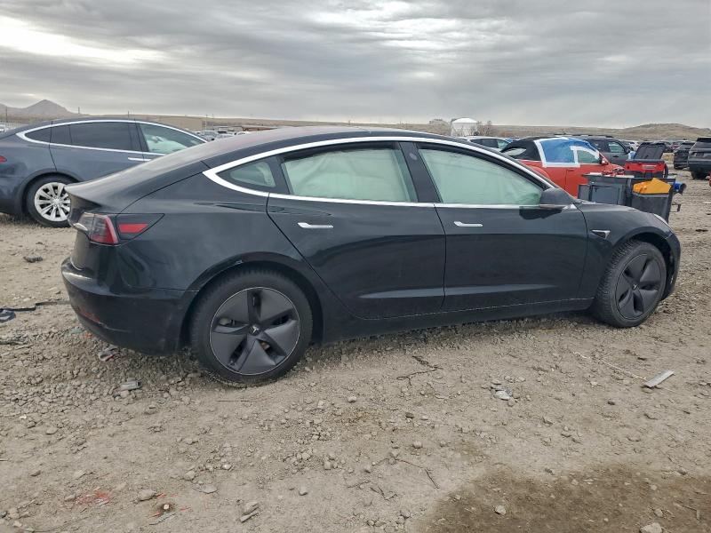 Photo 3 from auction – 2018 TESLA MODEL 3 with VIN 5YJ3E1EA6JF157475