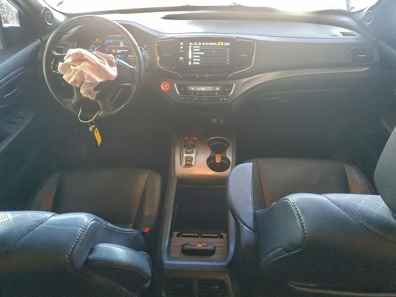 Photo 8 from auction – 2021 HONDA PASSPORT E with VIN 5FNYF8H50MB009952