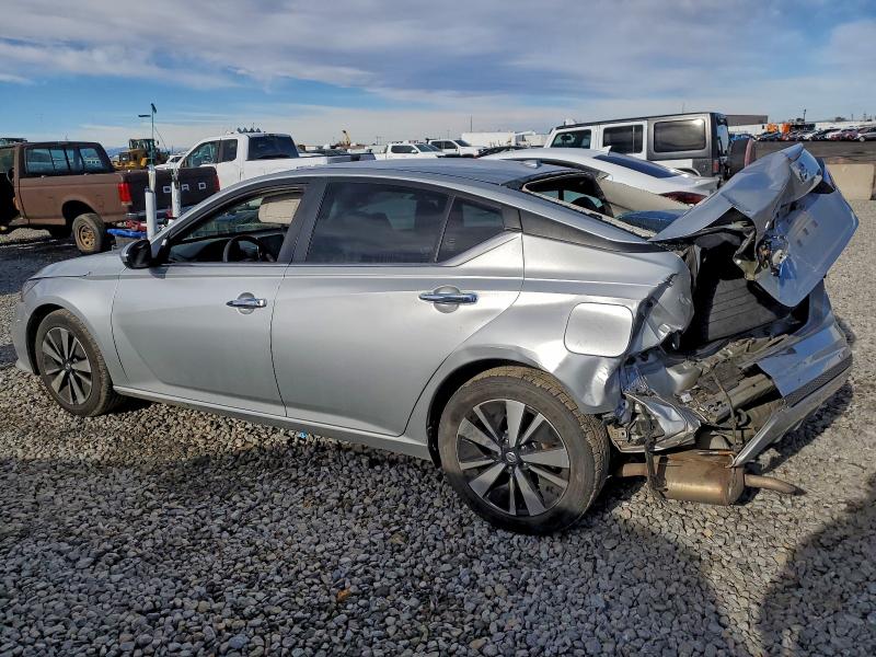 Photo 2 from auction – 2022 NISSAN ALTIMA SV with VIN 1N4BL4DV6NN371077