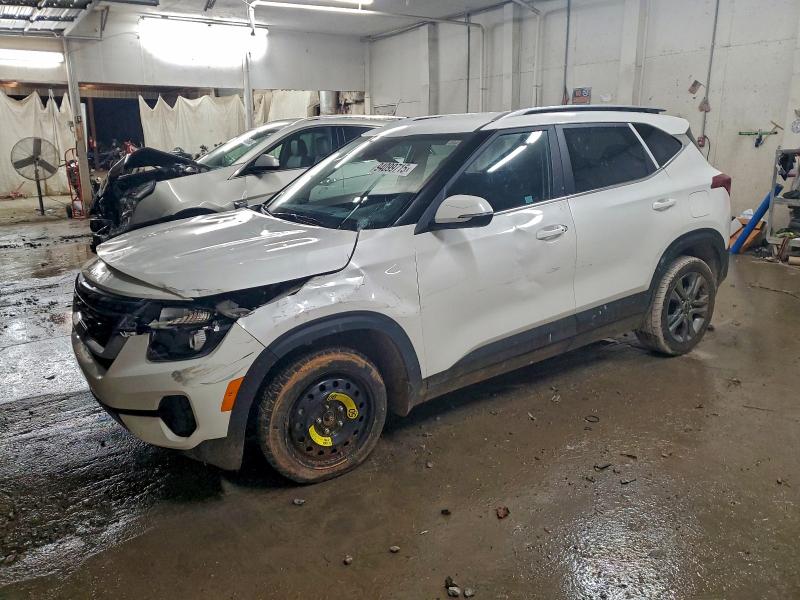 KIA SELTOS S 2023 with VIN KNDEU2AA9P7452303 - Photo from auction