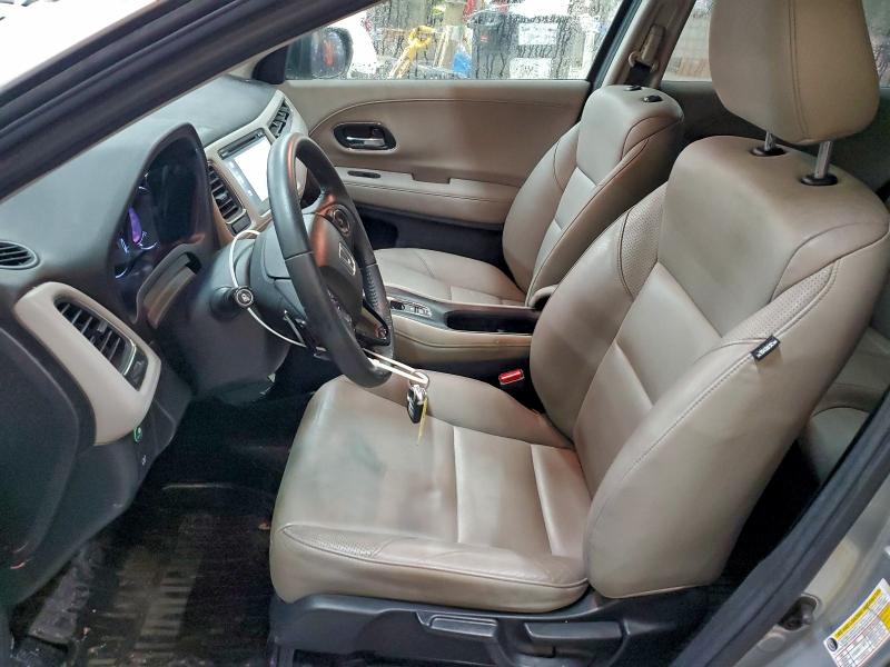 Photo 7 from auction – 2017 HONDA HR-V EXL with VIN 3CZRU5H71HM718878