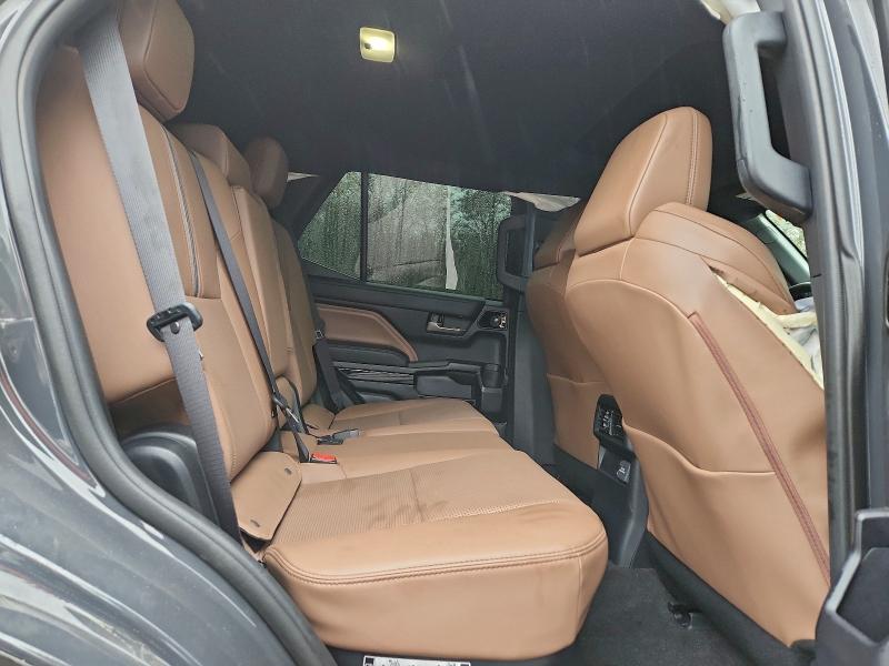 Photo 11 from auction – 2025 TOYOTA 4RUNNER SR with VIN JTEVA5BR8S5040260