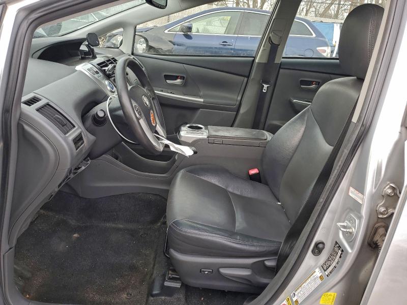 Photo 7 from auction – 2012 TOYOTA PRIUS V with VIN JTDZN3EU0C3082837