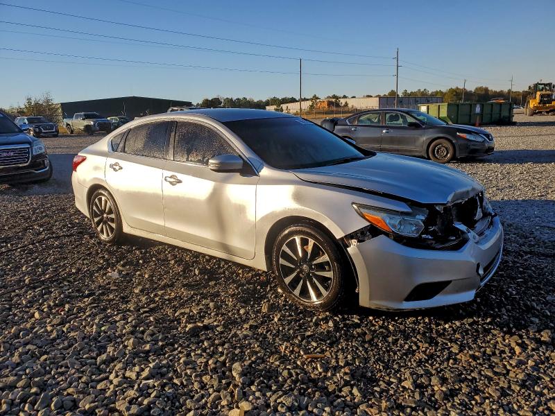 Photo 4 from auction – 2018 NISSAN ALTIMA 2.5 with VIN 1N4AL3AP7JC140853