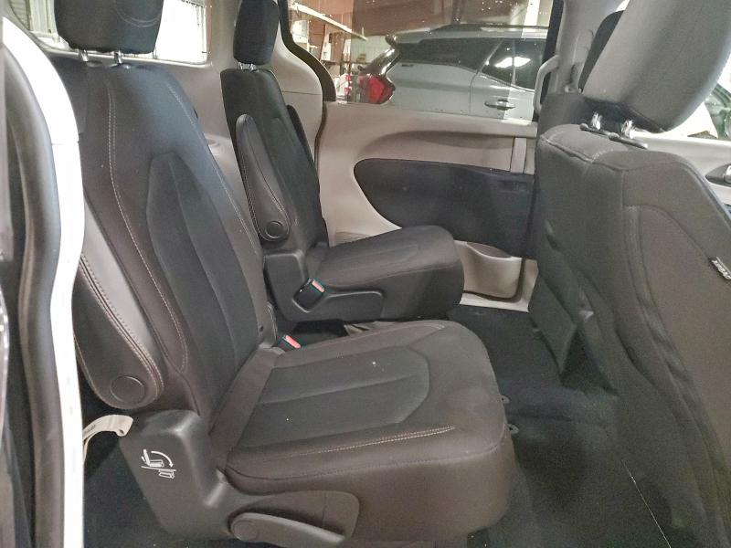 Photo 11 from auction – 2020 CHRYSLER PACIFICA T with VIN 2C4RC1FG3LR228979