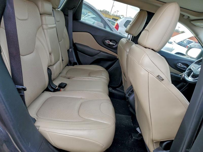 Photo 11 from auction – 2017 JEEP CHEROKEE L with VIN 1C4PJMDS0HW565484