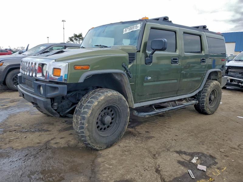 HUMMER H2 2004 with VIN 5GRGN23U84H102789 - Photo from auction