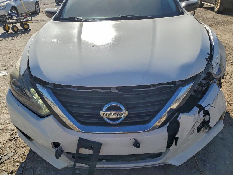 Photo 11 from auction – 2017 NISSAN ALTIMA 2.5 with VIN 1N4AL3AP3HC472878