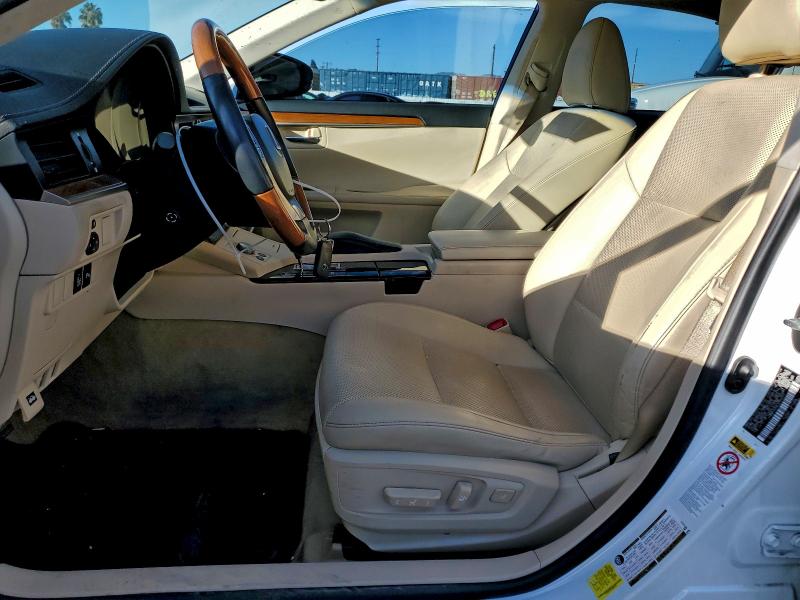 Photo 7 from auction – 2014 LEXUS ES 300H with VIN JTHBW1GG4E2055223