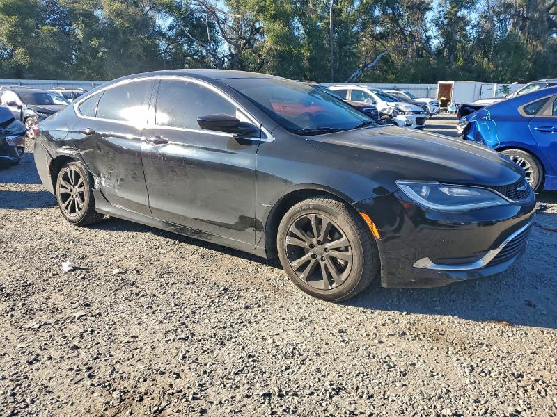 Photo 4 from auction – 2015 CHRYSLER 200 LIMITE with VIN 1C3CCCAB6FN710011