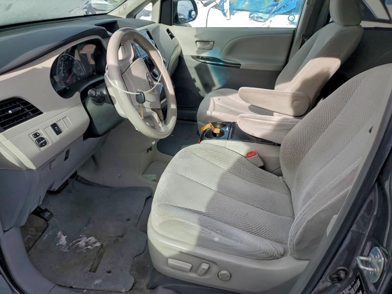 Photo 7 from auction – 2012 TOYOTA SIENNA LE with VIN 5TDKK3DC4CS184840