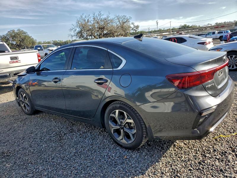 Photo 2 from auction – 2019 KIA FORTE EX with VIN 3KPF54AD0KE129791