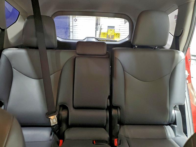 Photo 10 from auction – 2013 TOYOTA PRIUS V with VIN JTDZN3EU5D3210748