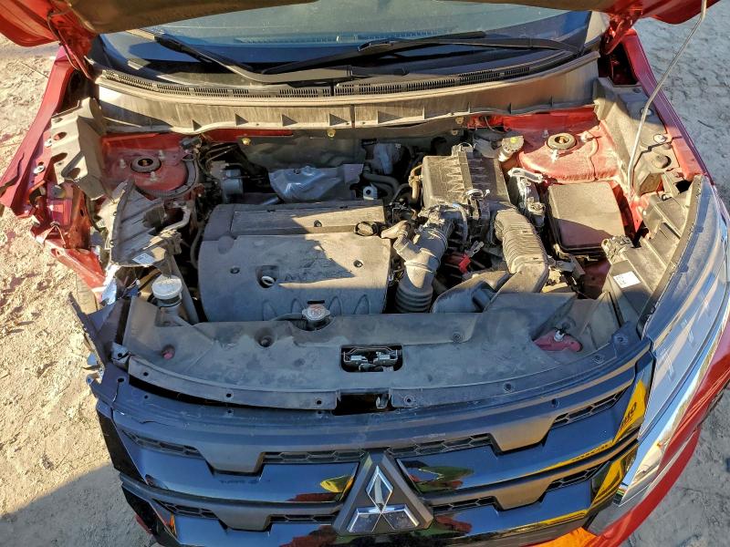 Photo 12 from auction – 2022 MITSUBISHI OUTLANDER with VIN JA4APUAU8NU013940