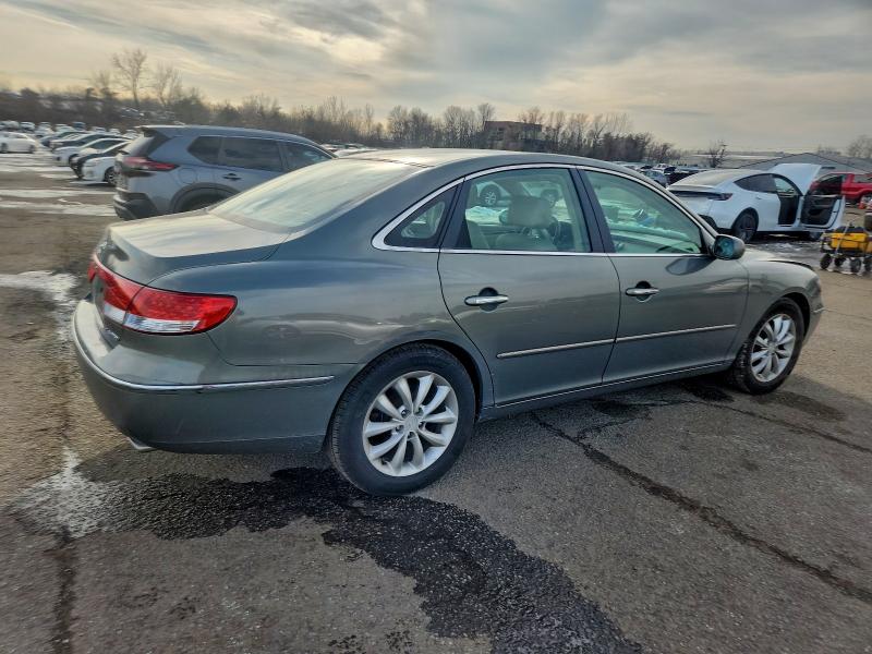 Photo 3 from auction – 2007 HYUNDAI AZERA SE with VIN KMHFC46F47A155669