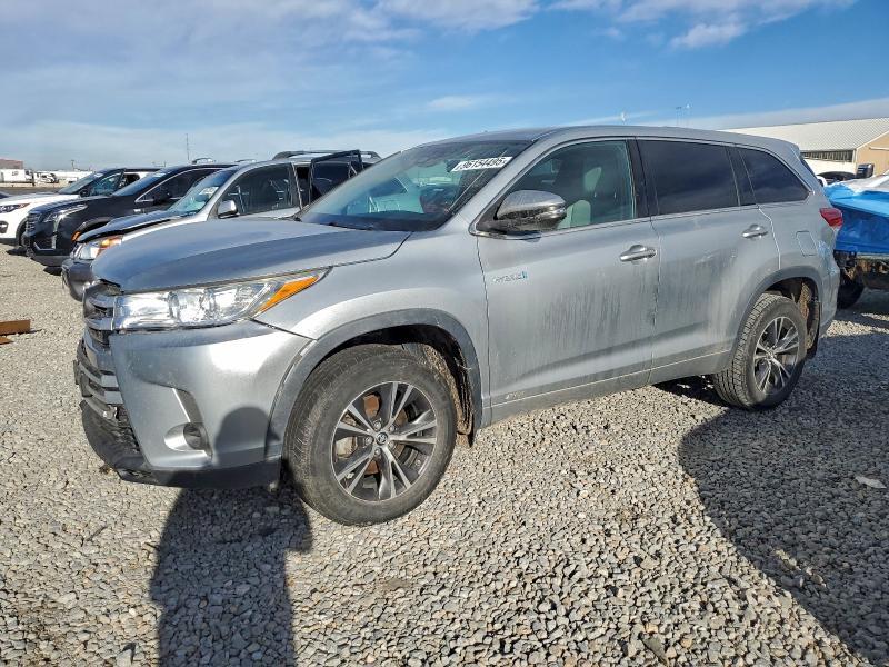 TOYOTA HIGHLANDER 2018 with VIN 5TDBGRFH6JS051104 - Photo from auction