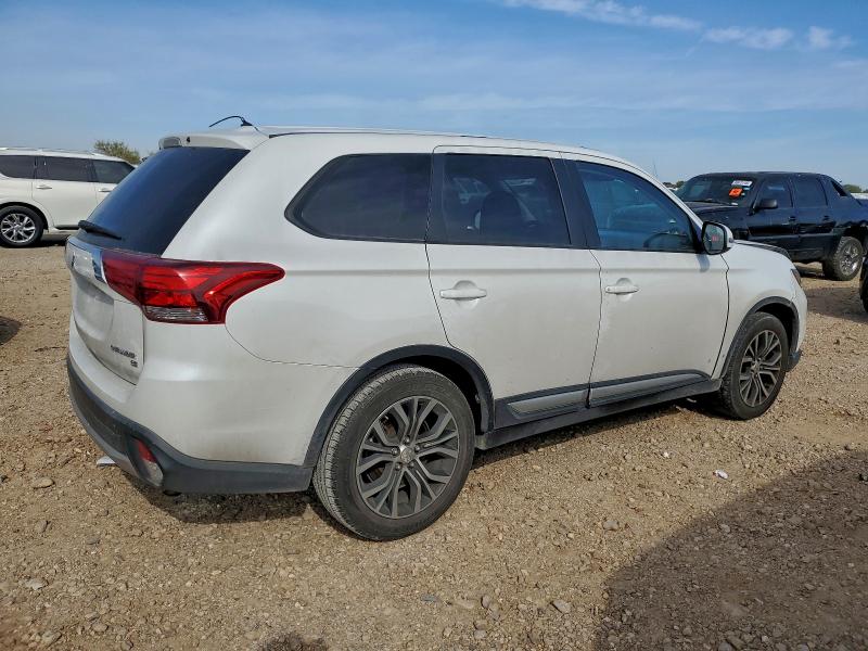 Photo 3 from auction – 2016 MITSUBISHI OUTLANDER with VIN JA4AD3A34GZ040326