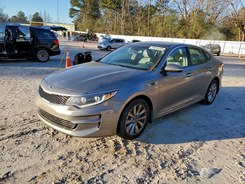 KIA OPTIMA EX 2016 with VIN 5XXGU4L31GG070535 - Photo from auction