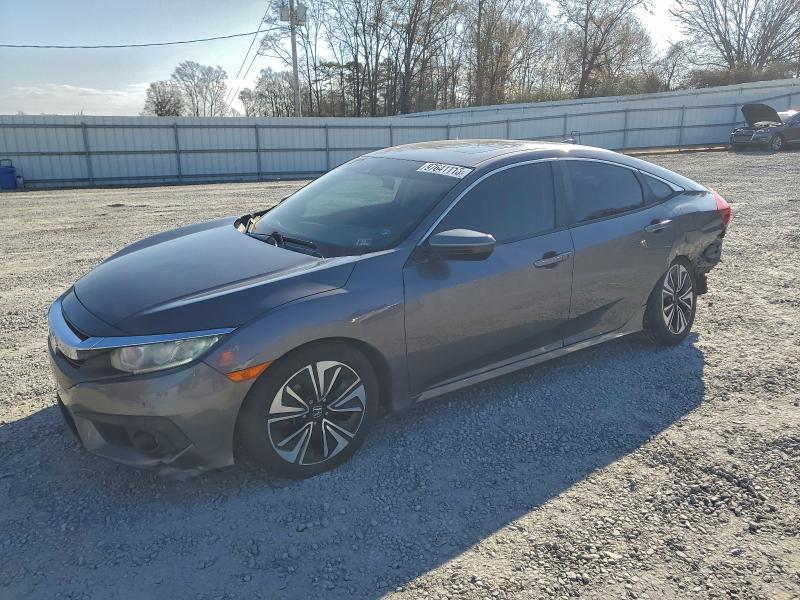 HONDA CIVIC 2016 with VIN 2HGFC1F46GH635443 - Photo from auction