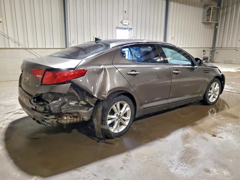 Photo 3 from auction – 2011 KIA OPTIMA EX with VIN KNAGN4A77B5184469