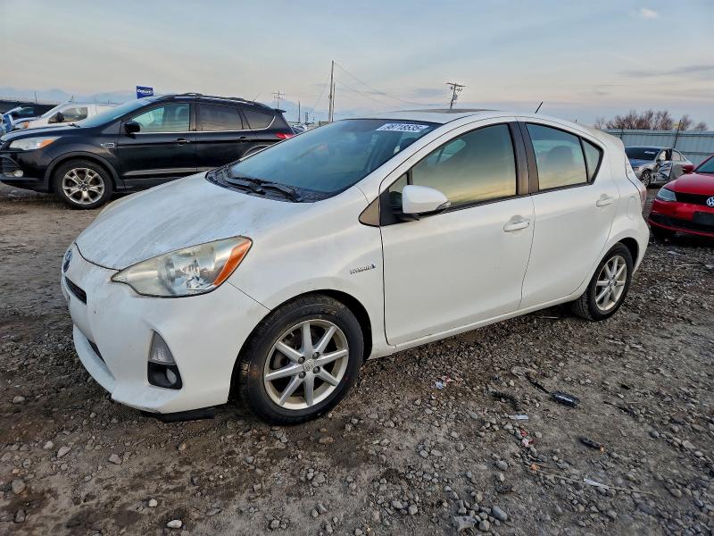 TOYOTA PRIUS C 2012 with VIN JTDKDTB34C1024886 - Photo from auction