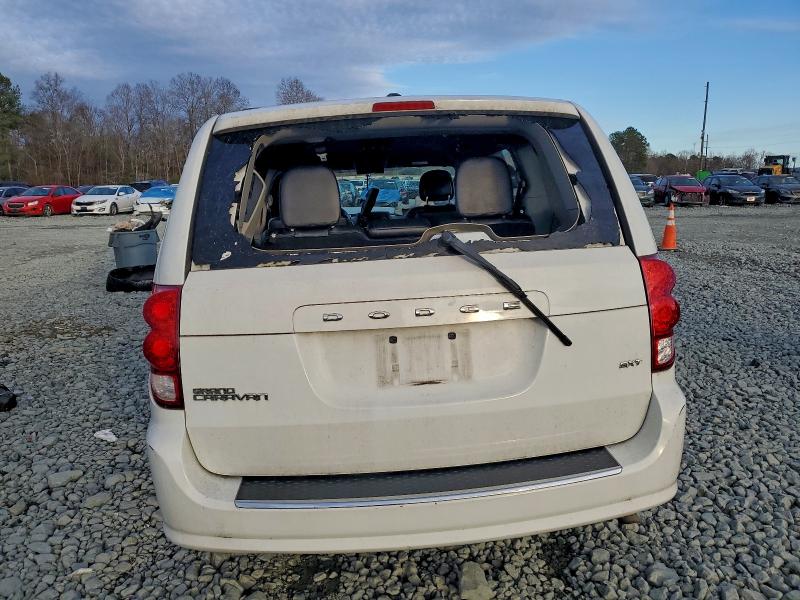 Photo 6 from auction – 2015 DODGE GRAND CARA with VIN 2C4RDGCG8FR660654