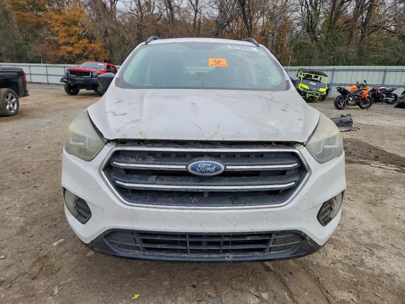 Photo 5 from auction – 2017 FORD ESCAPE with VIN 1FMCU0GDXHUB65046