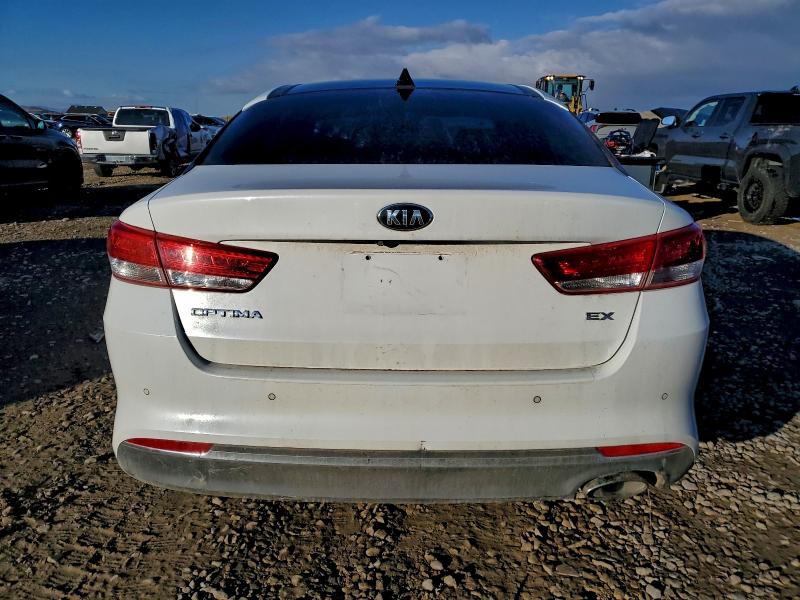 Photo 6 from auction – 2018 KIA OPTIMA with VIN 5XXGU4L37JG205136