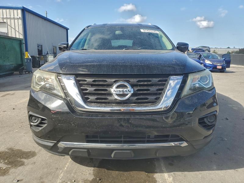 Photo 5 from auction – 2018 NISSAN PATHFINDER with VIN 5N1DR2MN9JC645928