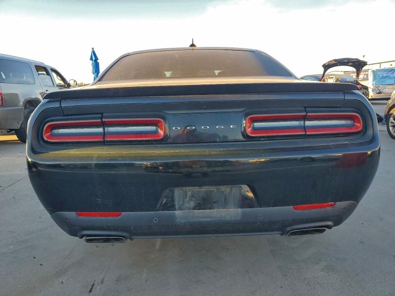 Photo 6 from auction – 2015 DODGE CHALLENGER with VIN 2C3CDZAT0FH706733