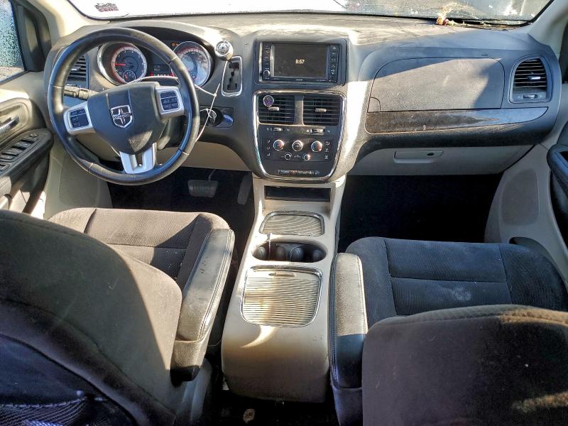 Photo 8 from auction – 2014 DODGE GRAND CARA with VIN 2C4RDGCG0ER451522