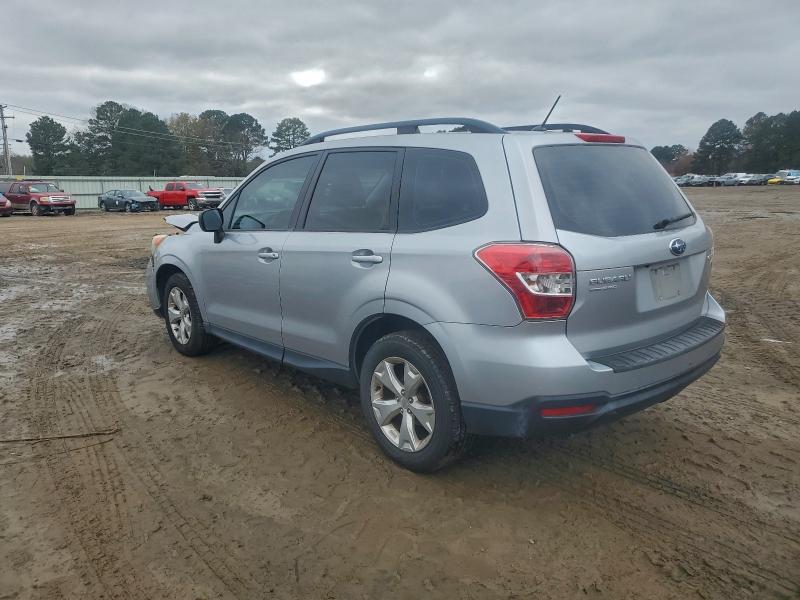 Photo 2 from auction – 2015 SUBARU FORESTER 2 with VIN JF2SJABC0FH449970