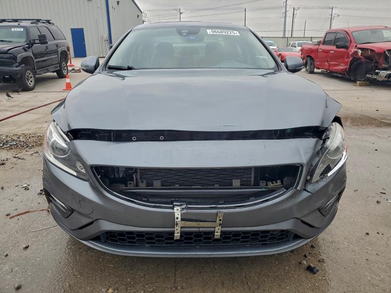 Photo 5 from auction – 2017 VOLVO S60 with VIN YV126MFL8H2439215
