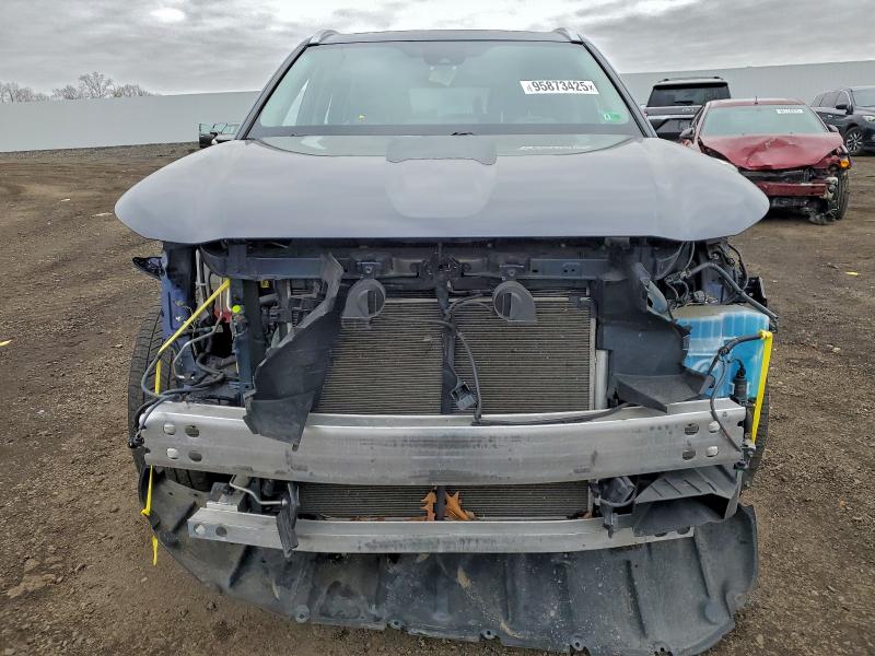 Photo 12 from auction – 2022 TOYOTA HIGHLANDER with VIN 5TDGZRBH9NS571969