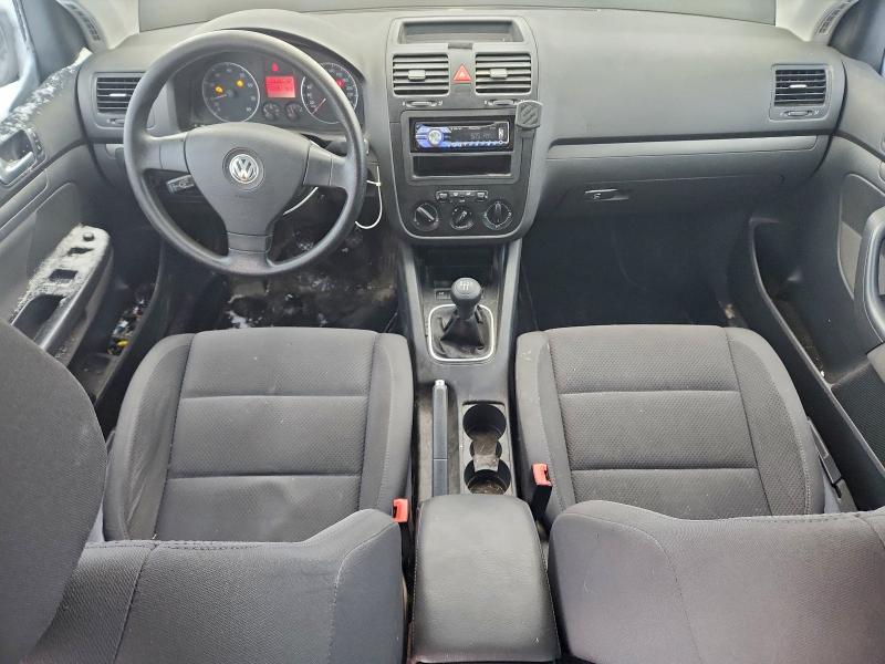 Photo 8 from auction – 2007 VOLKSWAGEN RABBIT with VIN WVWCR71K97W077758