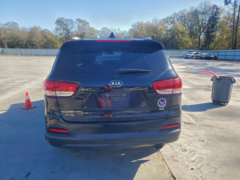 Photo 6 from auction – 2016 KIA SORENTO with VIN 5XYPG4A32GG172691