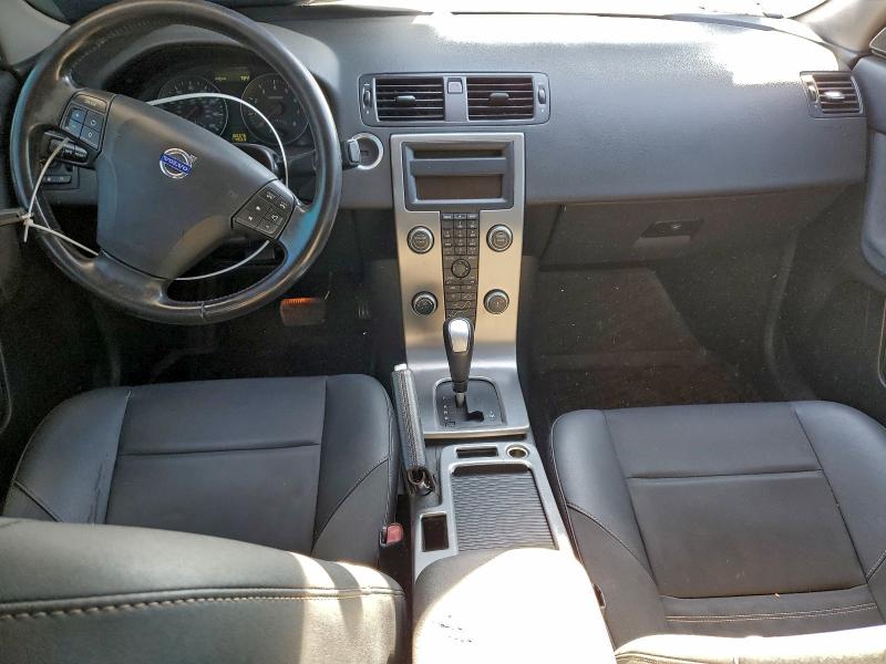 Photo 8 from auction – 2010 VOLVO S40 2.4I with VIN YV1390MS0A2495461