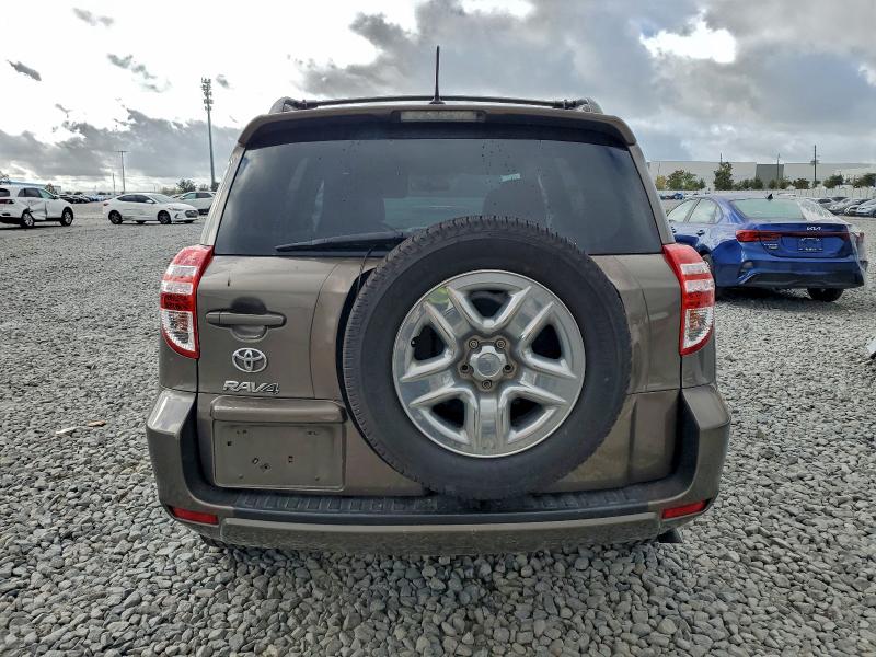Photo 6 from auction – 2012 TOYOTA RAV4 with VIN 2T3KF4DV7CW144357