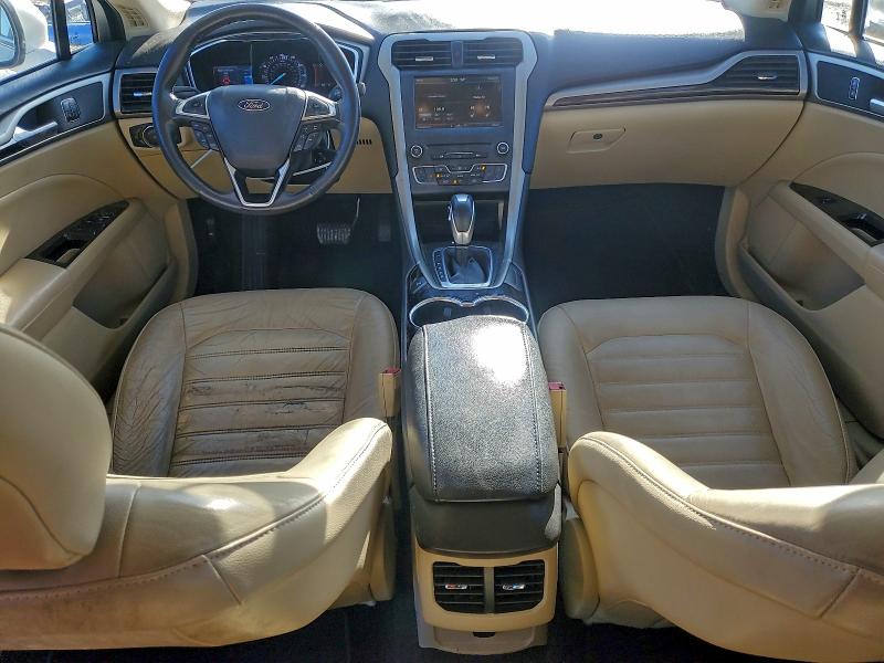 Photo 8 from auction – 2016 FORD FUSION SE with VIN 3FA6P0HD3GR162993