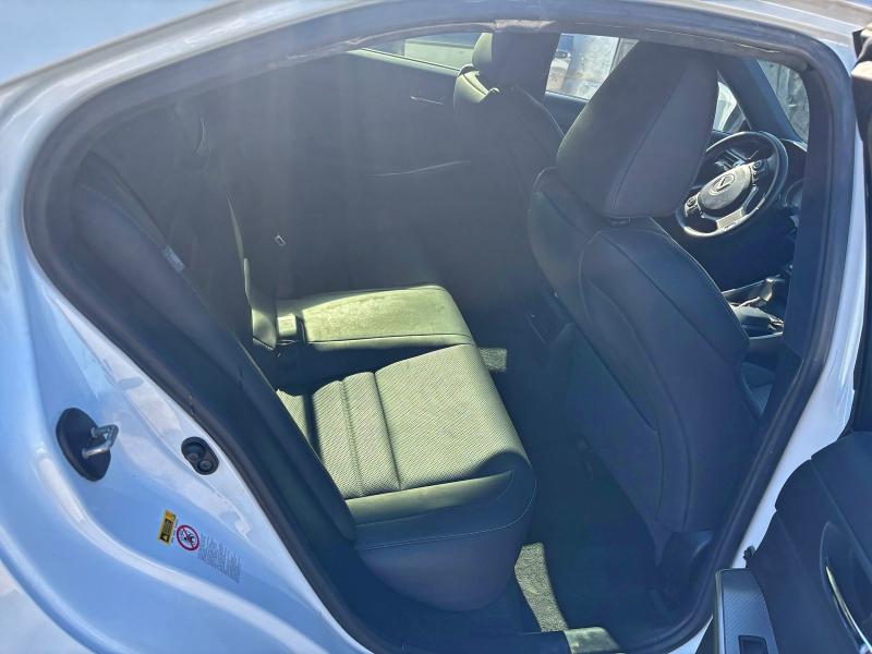 Photo 6 from auction – 2015 LEXUS IS 250 with VIN JTHBF1D22F5079061