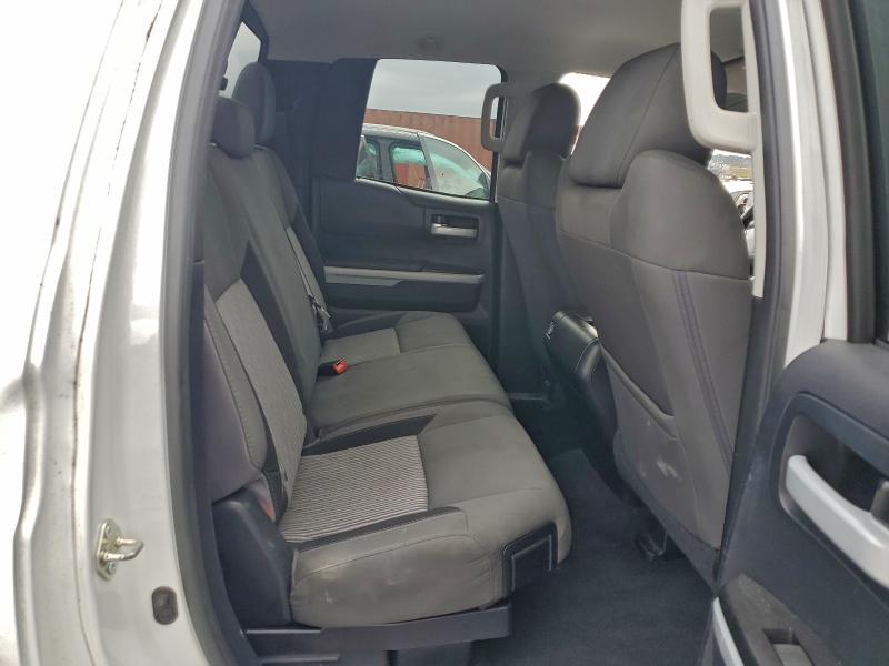 Photo 10 from auction – 2015 TOYOTA TUNDRA DOU with VIN 5TFRY5F13FX181950