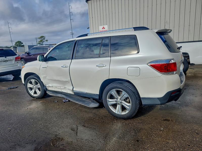 Photo 2 from auction – 2013 TOYOTA HIGHLANDER with VIN 5TDYK3EH4DS121503