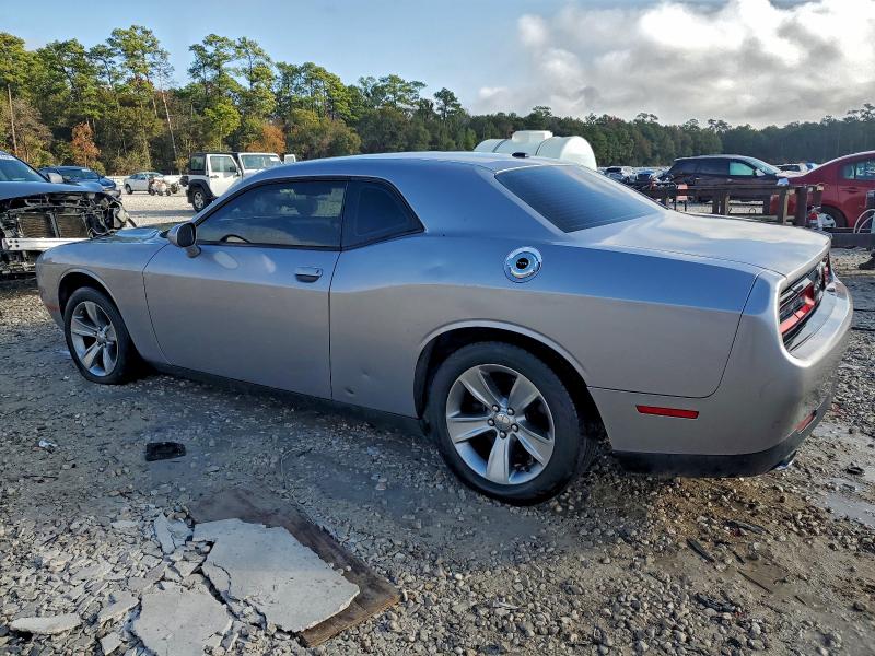 Photo 2 from auction – 2016 DODGE CHALLENGER with VIN 2C3CDZAG2GH201023