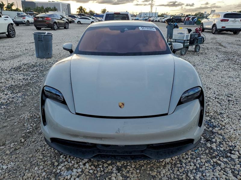 Photo 5 from auction – 2022 PORSCHE TAYCAN with VIN WP0AA2Y12NSA11834
