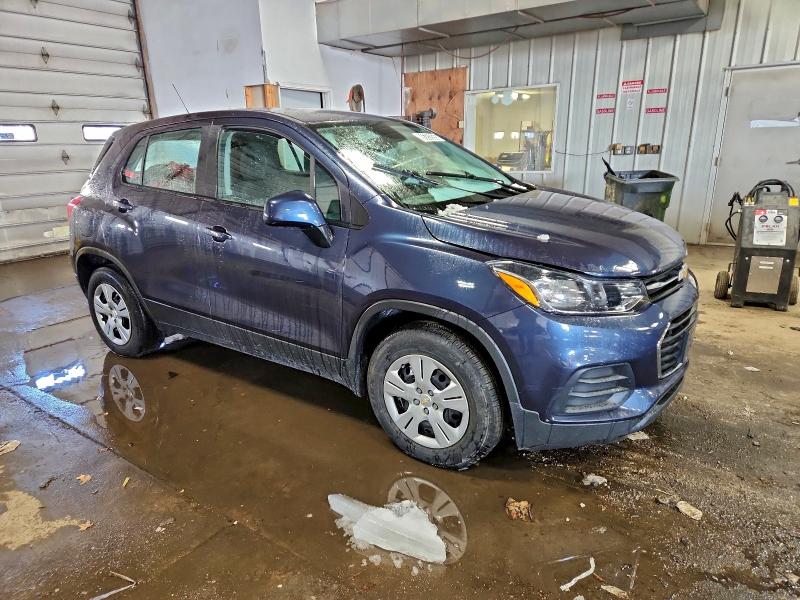 Photo 4 from auction – 2018 CHEVROLET TRAX LS with VIN 3GNCJKSBXJL389911